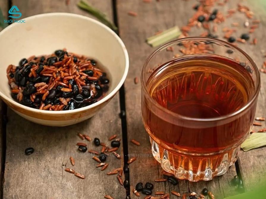 Trà gạo lức đậu đen là gì?